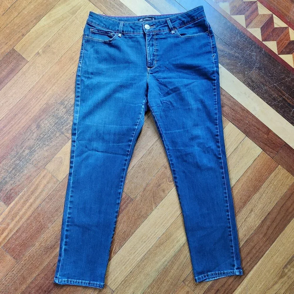 Lee Classic Fit Straight Leg Jeans Size 14 Short